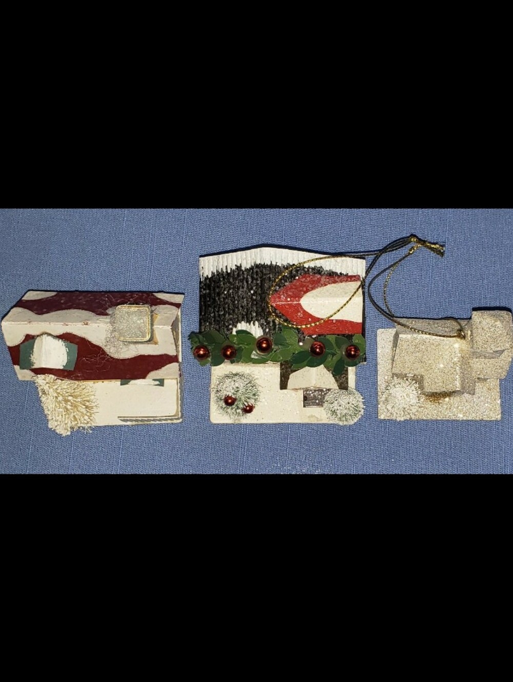Lot Of Three (3) Putz Style Christmas Houses - Picture 6 of 12